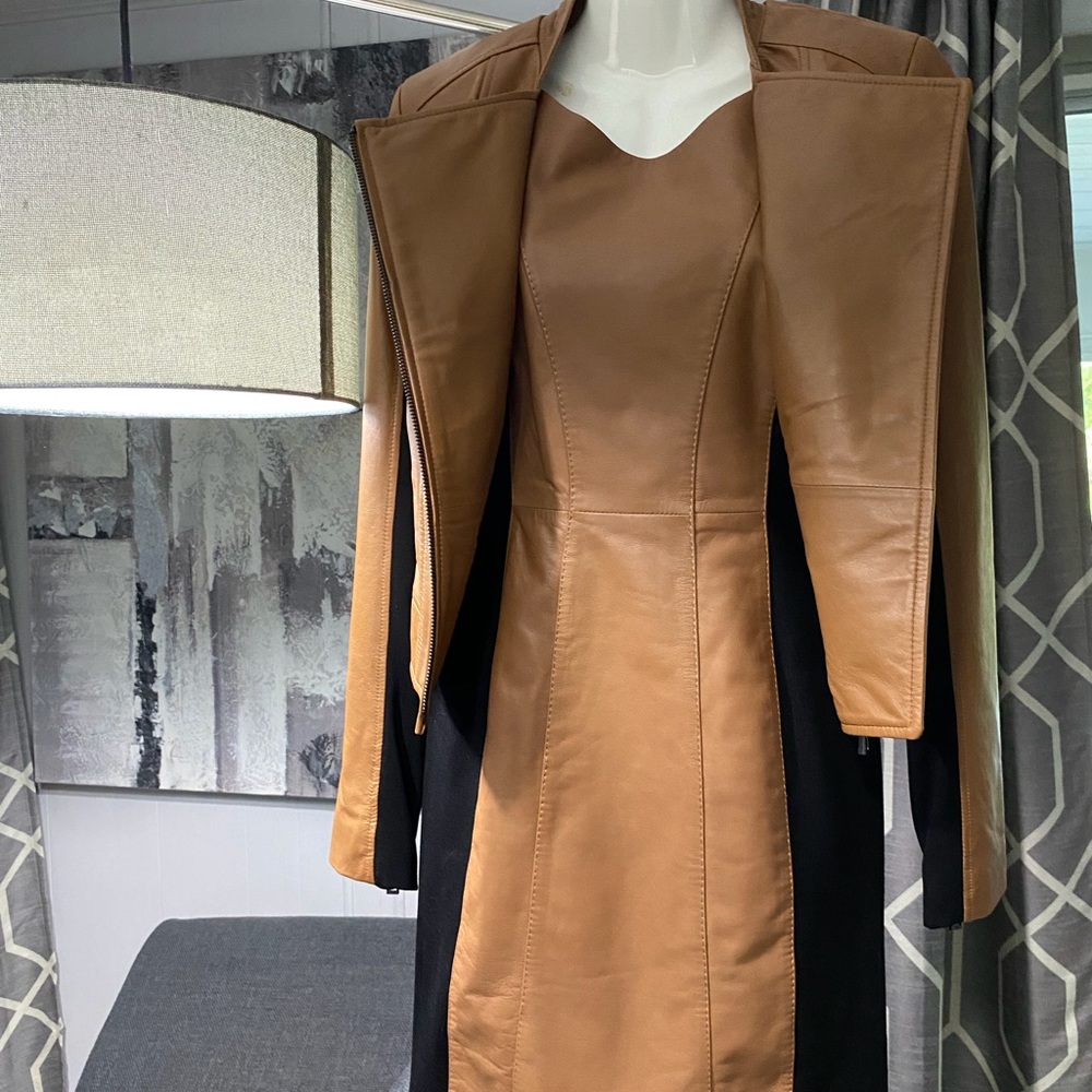 NEW VAKKO CAMEL BLACK LEATHER SLEEVELESS DRESS SUIT JACKET SIZE 4